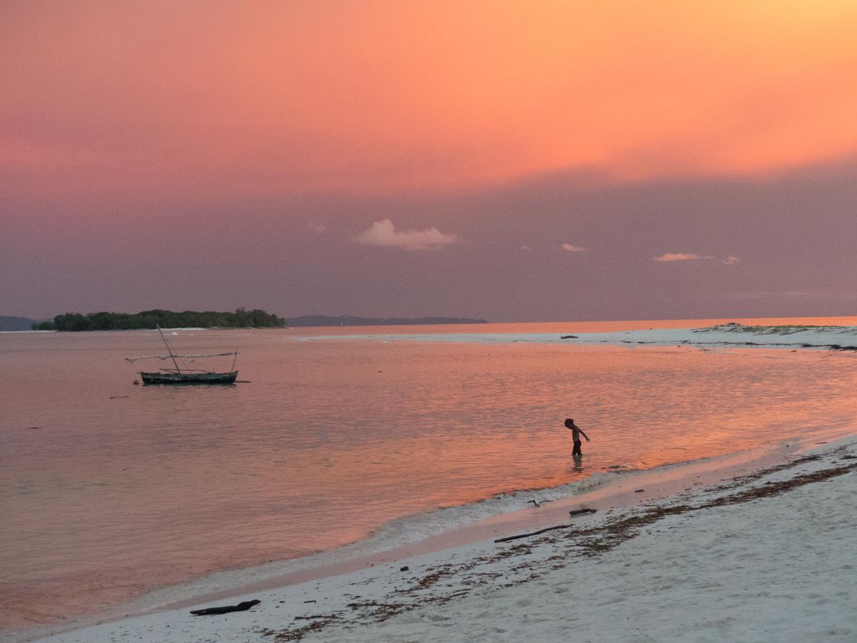 Le Zahir De L'Ile - Iranja Villa นูซีเบ ภายนอก รูปภาพ
