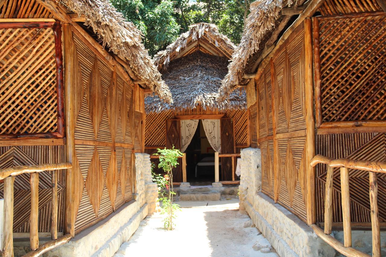 Le Zahir De L'Ile - Iranja Villa นูซีเบ ภายนอก รูปภาพ